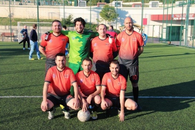SAÜ personel ligi devam ediyor