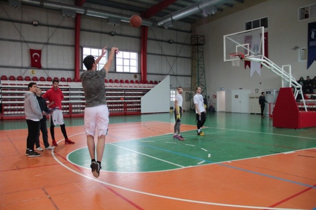 SAÜ'de Yeni Yıl Kupası