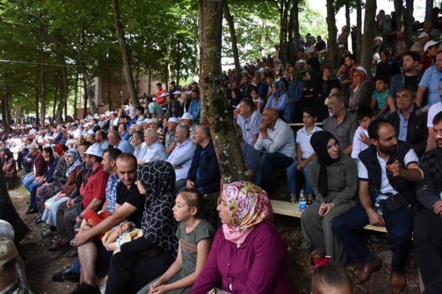 Selman Dede Güreşleri'nde başpehlivan Süleyman Aykırı