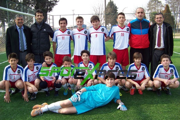 Ortak Okullar Futbol liginde çeyrek final heyecanı