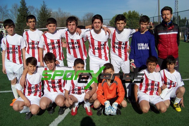 Ortak Okullar Futbol liginde çeyrek final heyecanı
