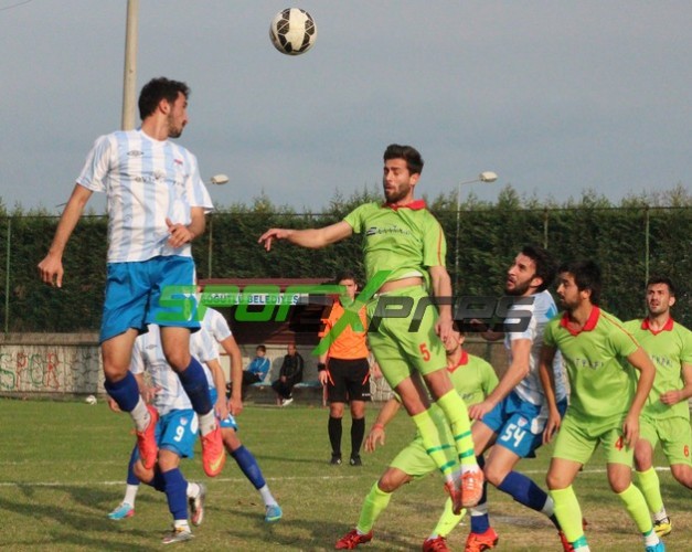 Söğütlüspor-Adapazarıspor:1-1