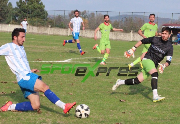 Söğütlüspor-Adapazarıspor:1-1