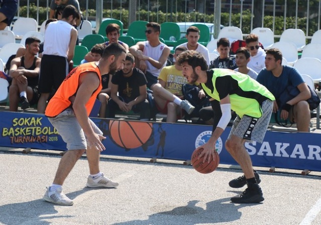 Kentpark'ta Sokak Basketbolu Şöleni