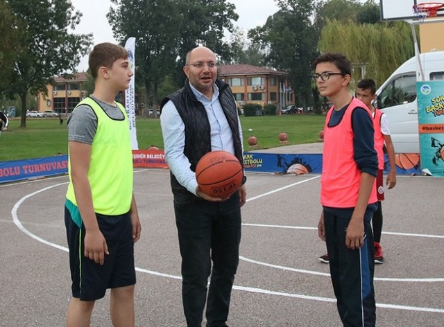 Kentpark'ta Sokak Basketbolu Şöleni