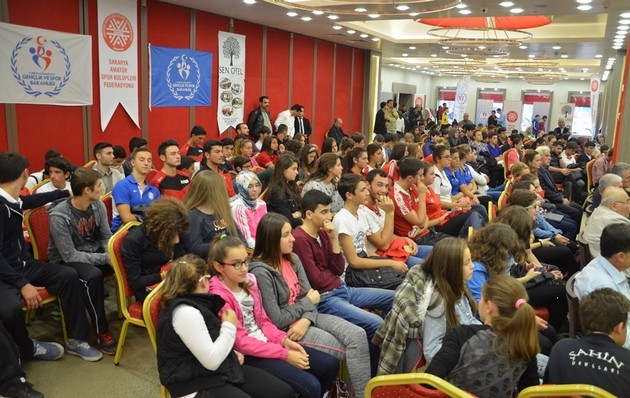 Amatör Spor ve Sporcu Paneli Gerçekleştirildi