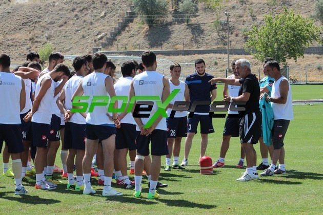 Sakaryaspor kampından özel fotolar
