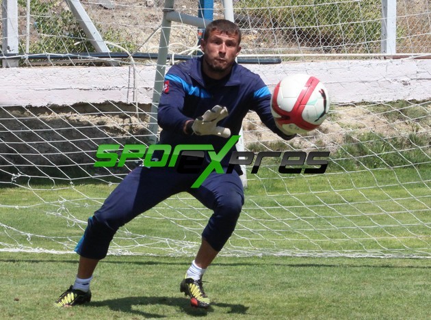 Sakaryaspor kampından özel fotolar