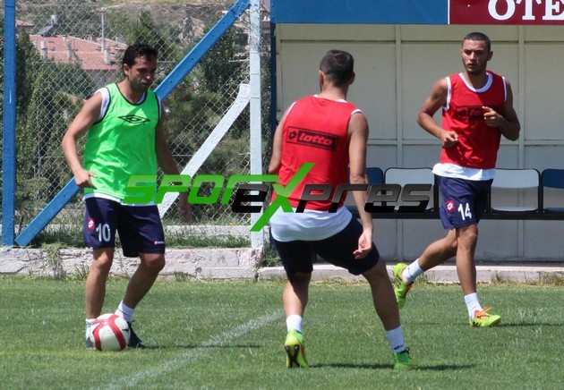 Sakaryaspor kampından özel fotolar