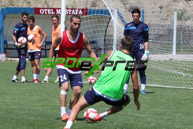 Sakaryaspor kampından özel fotolar