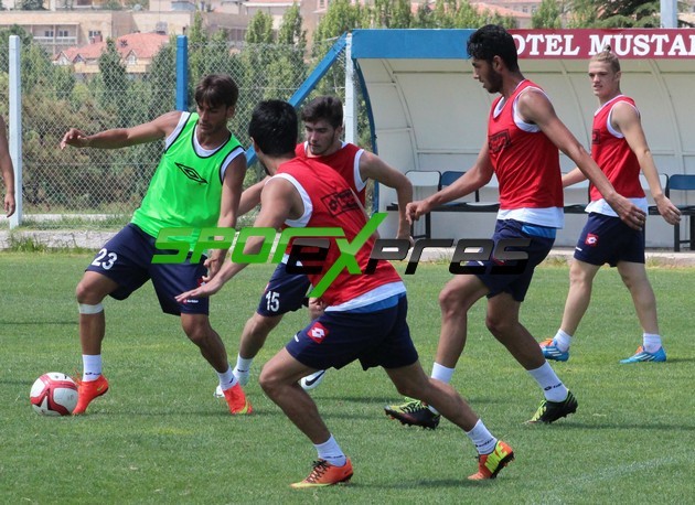 Sakaryaspor kampından özel fotolar