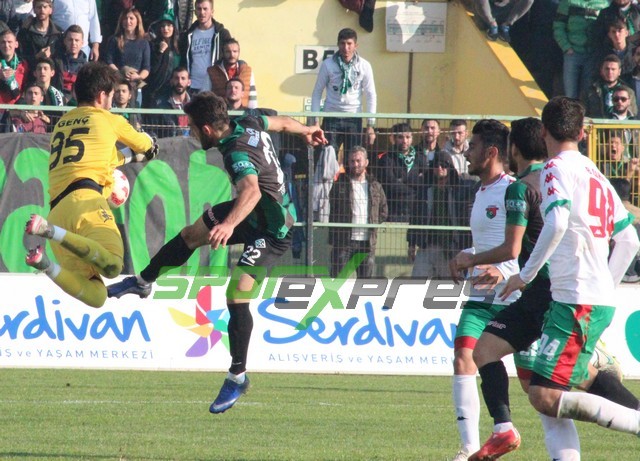 Sakaryaspor-Bayrampaşaspor maçı