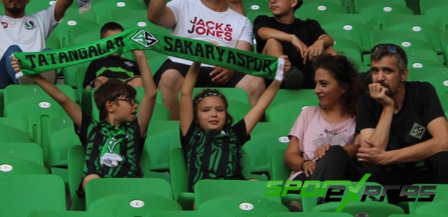 Sakaryaspor-Gençlerbirliği maçı fotoğrafları