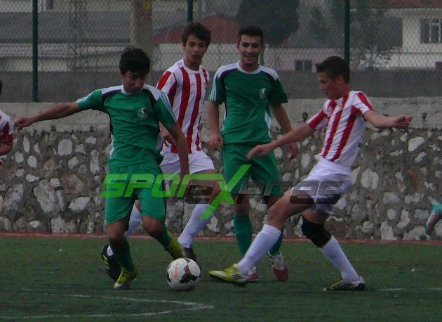 Sakaryaspor-Kocaeli Birlikspor: 2-0 (U15)