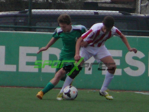 Sakaryaspor-Kocaeli Birlikspor: 2-0 (U15)