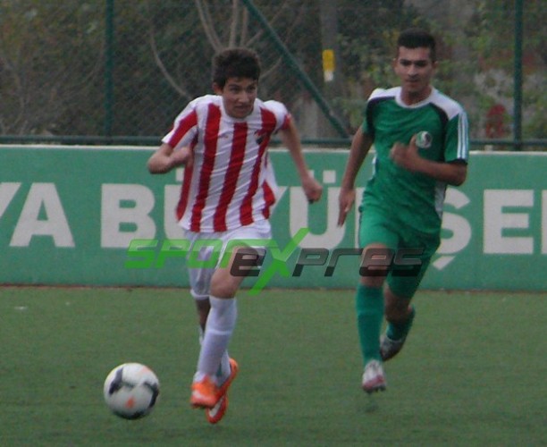 Sakaryaspor-Kocaeli Birlikspor: 2-0 (U15)