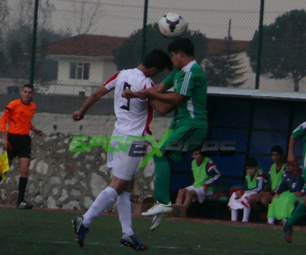Sakaryaspor-Kocaeli Birlikspor: 2-0 (U15)