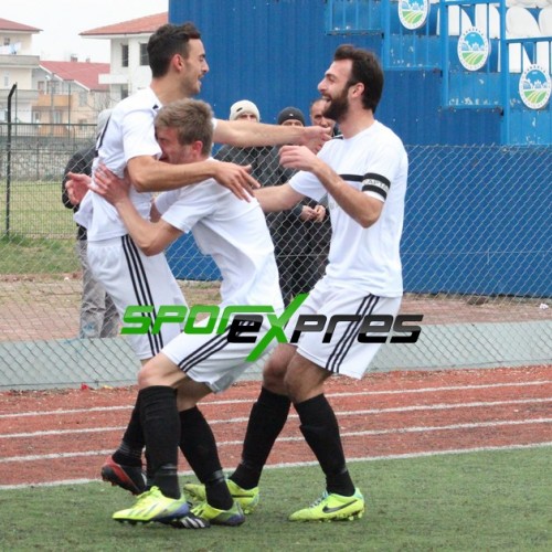 Garajlar Taçspor-Hacıkışlaspor:1-1