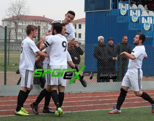 Garajlar Taçspor-Hacıkışlaspor:1-1