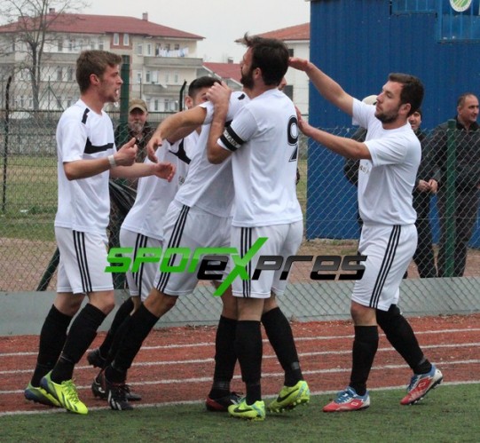 Garajlar Taçspor-Hacıkışlaspor:1-1