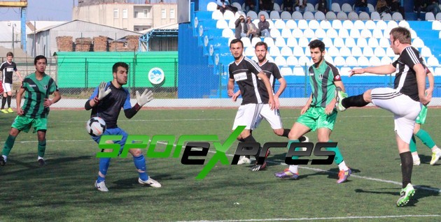 GarajlarTaçspor-Sakaryasporr:1-1