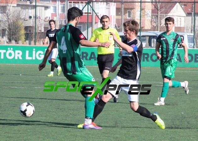 GarajlarTaçspor-Sakaryasporr:1-1