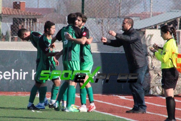 GarajlarTaçspor-Sakaryasporr:1-1