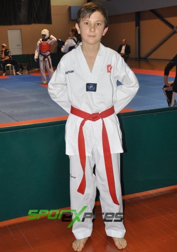 Okullar arası Taekwondo İl birinciliği yapıldı