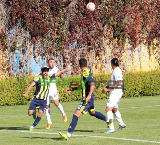 Tarsus İdman Yurdu-Sakaryaspor maçı