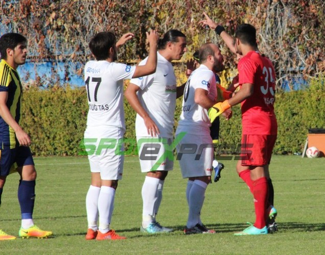 Tarsus İdman Yurdu-Sakaryaspor maçı