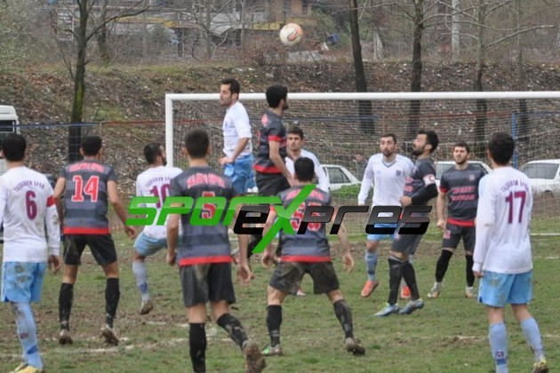 Taşburunspor-Kalaycıspor:3-4