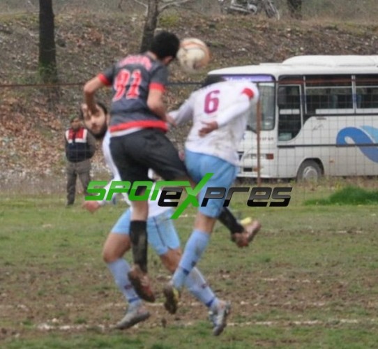 Taşburunspor-Kalaycıspor:3-4