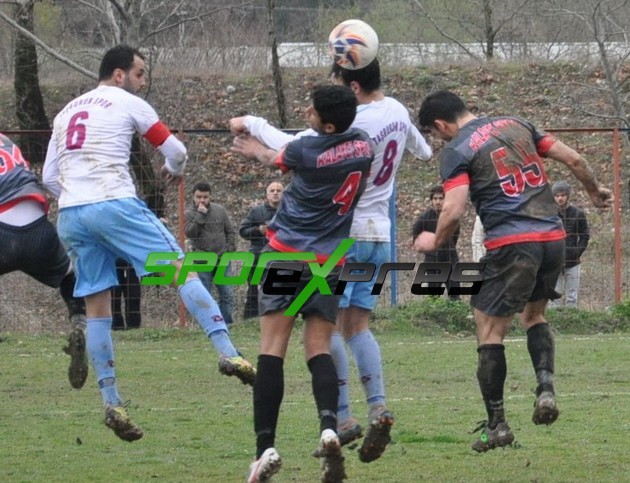 Taşburunspor-Kalaycıspor:3-4