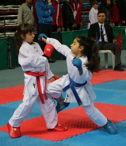 Şehit ve Gaziler için Tatamiye çıktılar