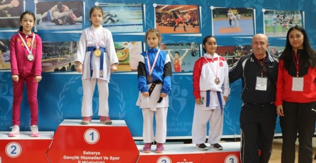 Şehit ve Gaziler için Tatamiye çıktılar