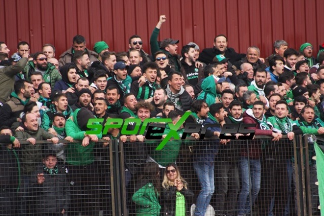 Uşakspor-Sakaryaspor maçından fotoğraflar