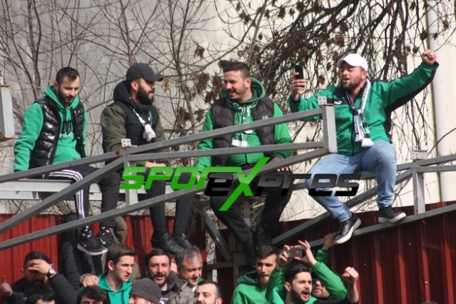Uşakspor-Sakaryaspor maçından fotoğraflar