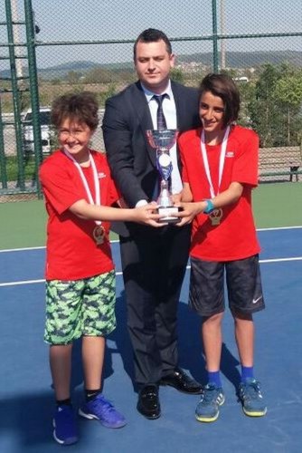 Yıldızlar Tenis İl Birinciliği sona erdi