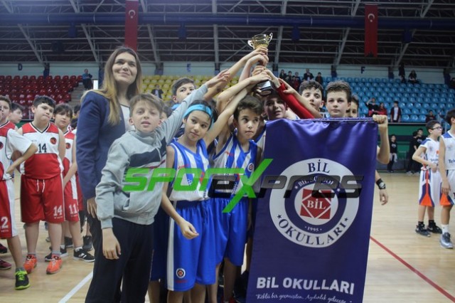 Küçük Devlerde Şampiyon Teksen