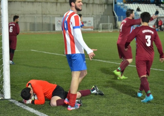 Tekspor-Taşburunspor: 1-3
