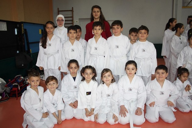 Taekwondo kuşak terfi zamanı