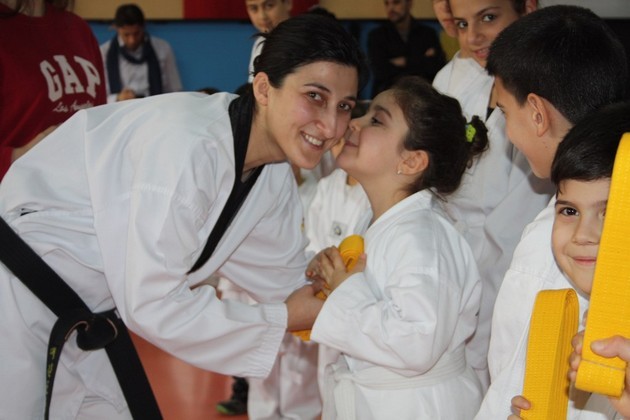 Taekwondo kuşak terfi zamanı