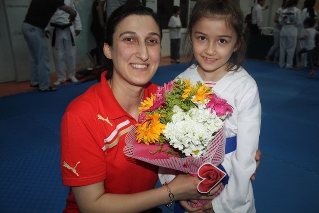 Sakaryalı Minik Taekwondocular terfi etti