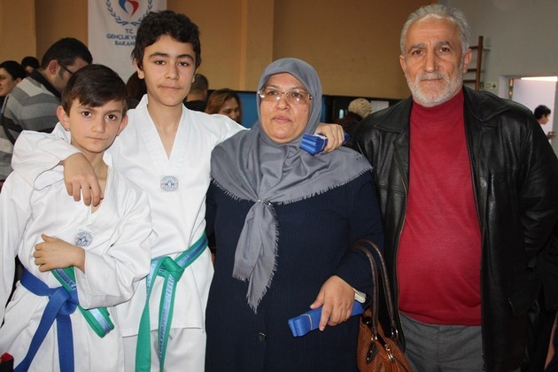 Taekwondo kuşak terfi zamanı