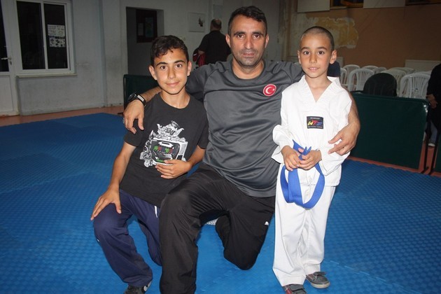 Sakaryalı Minik Taekwondocular terfi etti