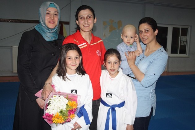 Sakaryalı Minik Taekwondocular terfi etti