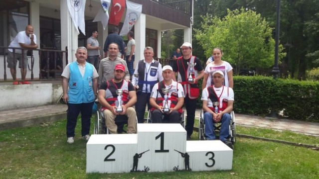 Bu Trapçılar  Engel Tanımaz  Hedef Şaşmaz