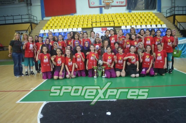 Sakarya U12 Kızlar Basketbol Ligi sona erdi