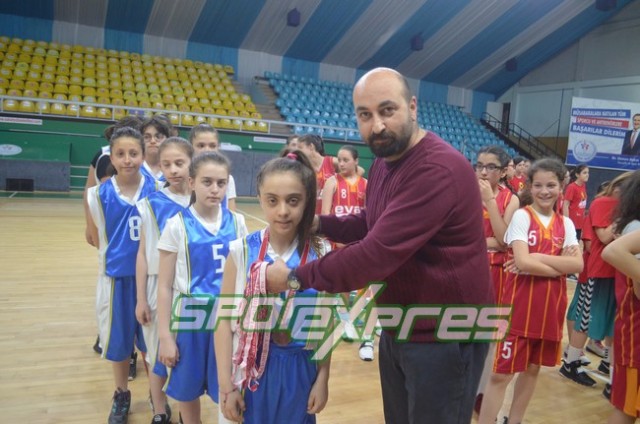 Sakarya U12 Kızlar Basketbol Ligi sona erdi