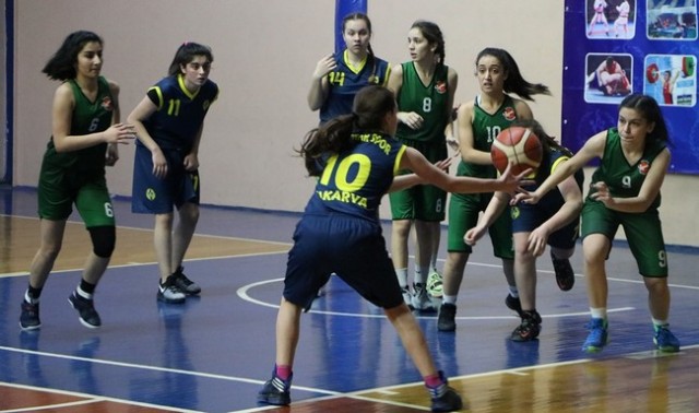U16 Basketbol Ligi devam ediyor